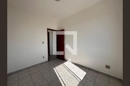 Quarto 2 de apartamento para alugar com 3 quartos, 72m² em Renascença, Belo Horizonte