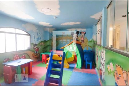 Apartamento à venda com 140m², 3 quartos e 1 vaga Apartamento à venda com 140m², 3 quartos e 1 vagaBrinquedoteca