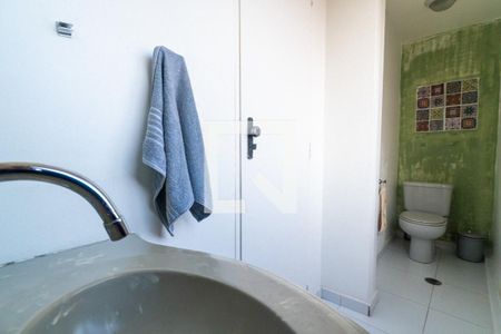 Apartamento à venda com 140m², 3 quartos e 1 vaga Apartamento à venda com 140m², 3 quartos e 1 vagaLavabo