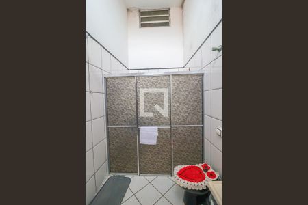 Casa à venda com 179m², 3 quartos e 3 vagasBanheiro