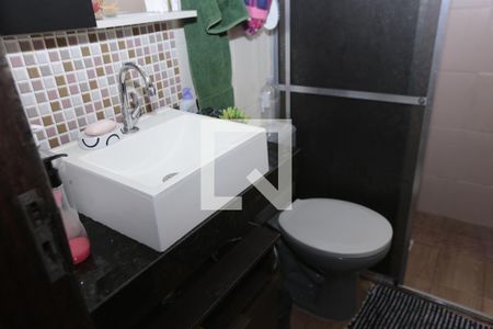 Casa à venda com 360m², 3 quartos e 2 vagasBanheiro