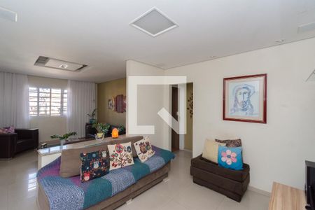 Casa 1 - Sala de TV de casa à venda com 6 quartos, 360m² em Eldorado, Contagem