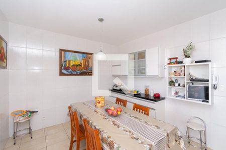Casa à venda com 360m², 6 quartos e 4 vagasCasa 1 - Cozinha