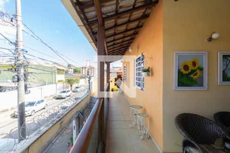 Casa 1 - Varanda da Sala de Estar de casa à venda com 6 quartos, 360m² em Eldorado, Contagem