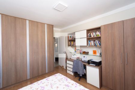 Casa à venda com 360m², 6 quartos e 4 vagasCasa 1 - Quarto 2