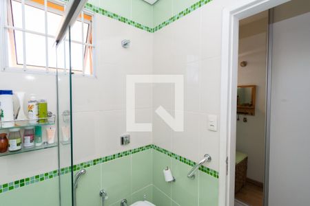 Casa à venda com 360m², 6 quartos e 4 vagasCasa 1 - Banheiro da Suíte