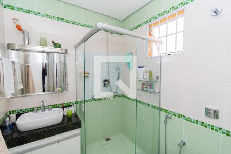 Casa à venda com 360m², 6 quartos e 4 vagasCasa 1 - Banheiro da Suíte