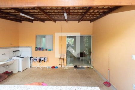 Casa à venda com 360m², 6 quartos e 4 vagasCasa 2 - Área de Serviços