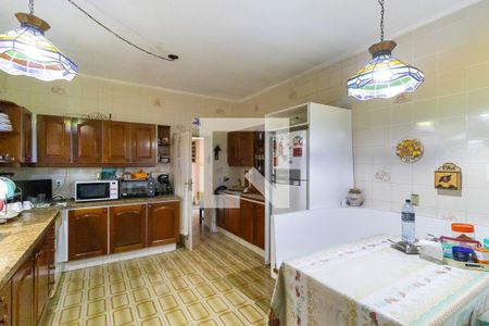 Casa à venda com 312m², 5 quartos e 2 vagasCozinha