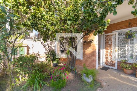 Casa à venda com 312m², 5 quartos e 2 vagasJardim