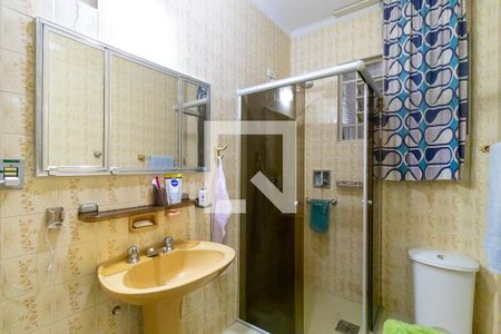 Casa à venda com 312m², 5 quartos e 2 vagasBanheiro social