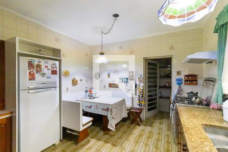 Casa à venda com 312m², 5 quartos e 2 vagasCozinha