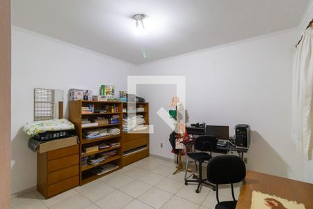 Casa à venda com 312m², 5 quartos e 2 vagasQuarto 3