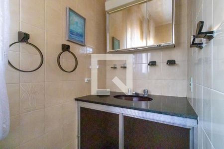 Casa à venda com 312m², 5 quartos e 2 vagasBanheiro da suíte 3