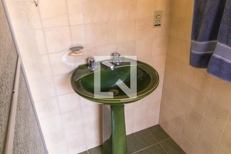 Casa à venda com 312m², 5 quartos e 2 vagasBanheiro do espaço bar