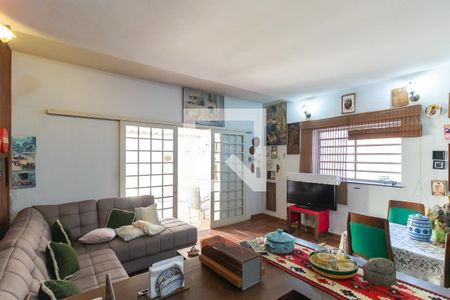 Casa à venda com 312m², 5 quartos e 2 vagasEspaço bar