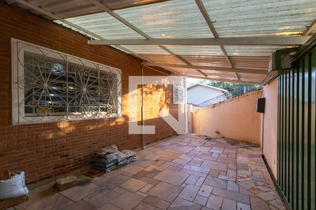 Casa à venda com 312m², 5 quartos e 2 vagasVagas de garagem