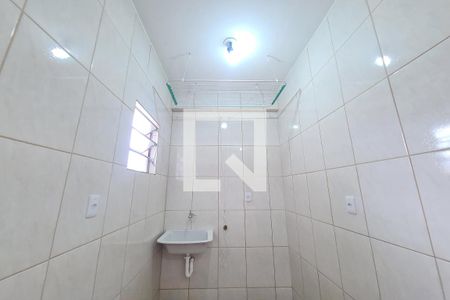 Casa para alugar com 30m², 1 quarto e sem vaga Casa para alugar com 30m², 1 quarto e sem vagaLavanderia