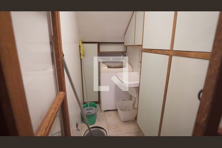 Casa à venda com 69m², 2 quartos e sem vagaÁrea de Serviço