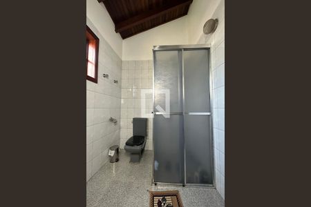 Casa à venda com 209m², 2 quartos e 2 vagasBanheiro 1