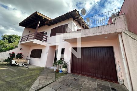 Casa à venda com 209m², 2 quartos e 2 vagasFachada