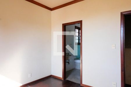 Casa à venda com 420m², 5 quartos e 4 vagasQuarto 2