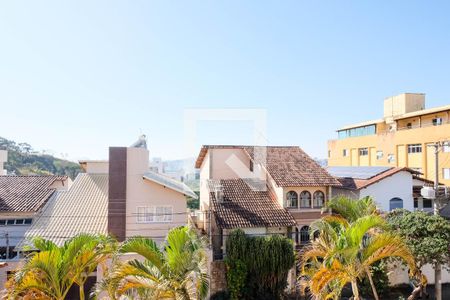 Casa à venda com 420m², 5 quartos e 4 vagasVista