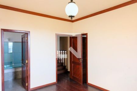 Casa à venda com 420m², 5 quartos e 4 vagasQuarto 2