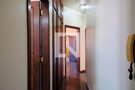 Casa à venda com 420m², 5 quartos e 4 vagasQuarto 3