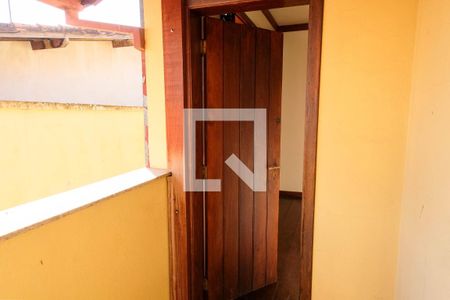 Casa à venda com 420m², 5 quartos e 4 vagasVaranda 
