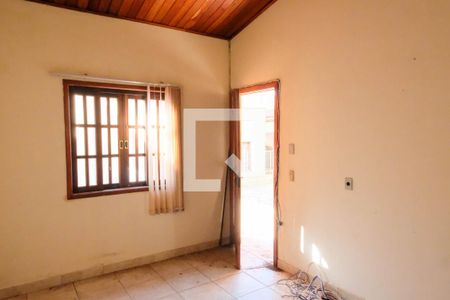 Casa à venda com 420m², 5 quartos e 4 vagasEdicula