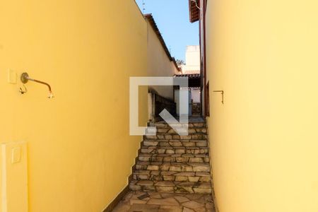 Casa à venda com 420m², 5 quartos e 4 vagasQuintal 