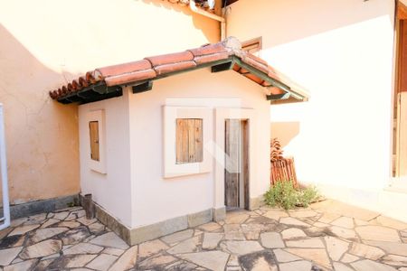 Casa à venda com 420m², 5 quartos e 4 vagasÁrea comum