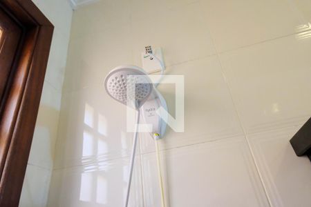 Casa à venda com 420m², 5 quartos e 4 vagasBanheiro 1