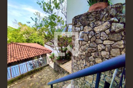 Casa à venda com 354m², 4 quartos e 2 vagas Casa à venda com 354m², 4 quartos e 2 vagasSuíte 3 vista