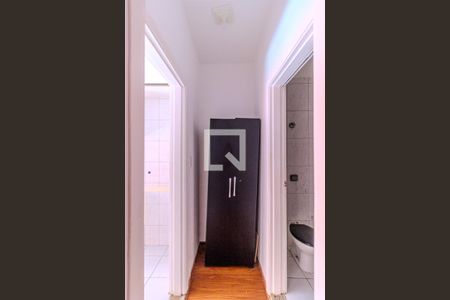 Corredor de apartamento para alugar com 1 quarto, 48m² em Vila Buarque, São Paulo