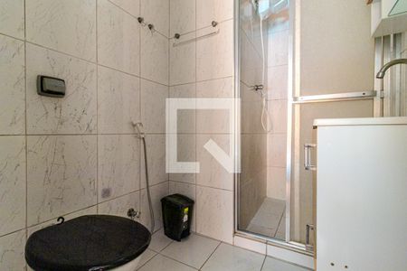 Banheiro de apartamento para alugar com 1 quarto, 48m² em Vila Buarque, São Paulo