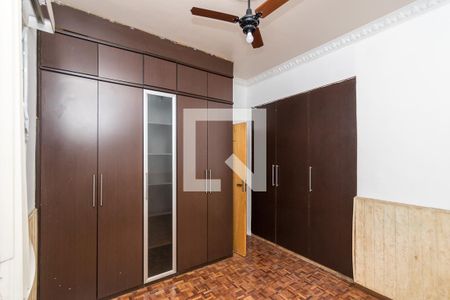 Apartamento para alugar com 96m², 2 quartos e 1 vagaQuarto 2 - Armários