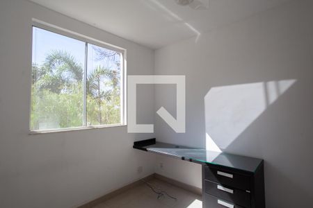 Casa de condomínio à venda com 170m², 3 quartos e 3 vagas Casa de condomínio à venda com 170m², 3 quartos e 3 vagasQuarto 1