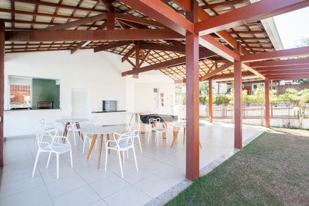 Casa de condomínio à venda com 170m², 3 quartos e 3 vagas Casa de condomínio à venda com 170m², 3 quartos e 3 vagasÁrea comum - Espaço Gourmet