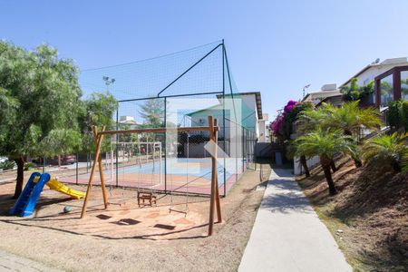 Casa de condomínio à venda com 170m², 3 quartos e 3 vagas Casa de condomínio à venda com 170m², 3 quartos e 3 vagasÁrea comum - Quadra e Playgroud