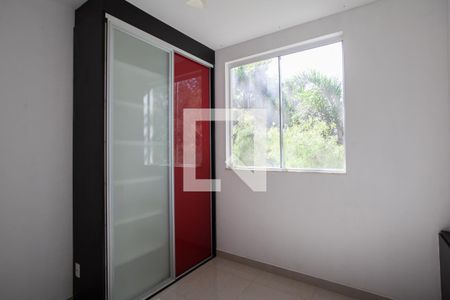Casa de condomínio à venda com 170m², 3 quartos e 3 vagas Casa de condomínio à venda com 170m², 3 quartos e 3 vagasQuarto 2