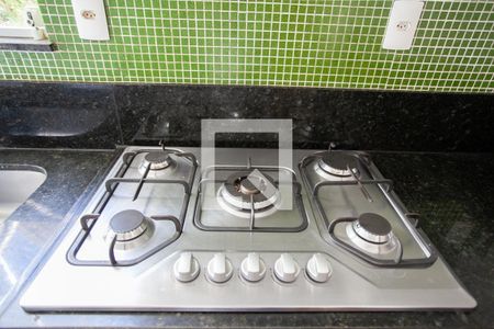 Casa de condomínio à venda com 170m², 3 quartos e 3 vagas Casa de condomínio à venda com 170m², 3 quartos e 3 vagasCozinha