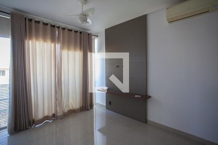 Casa de condomínio à venda com 170m², 3 quartos e 3 vagas Casa de condomínio à venda com 170m², 3 quartos e 3 vagasSuíte