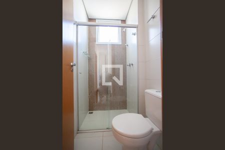 Casa de condomínio à venda com 170m², 3 quartos e 3 vagas Casa de condomínio à venda com 170m², 3 quartos e 3 vagasBanheiro Social - 2º andar