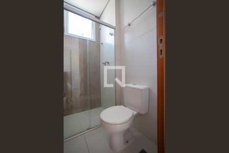 Casa de condomínio à venda com 170m², 3 quartos e 3 vagas Casa de condomínio à venda com 170m², 3 quartos e 3 vagasBanheiro Social - 2º andar