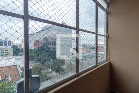 Studio à venda com 40m², 1 quarto e sem vaga Studio à venda com 40m², 1 quarto e sem vagaCozinha e Varanda