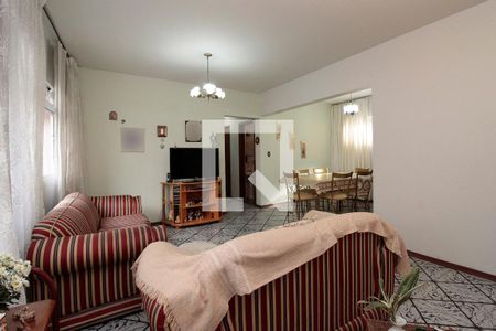 Apartamento à venda com 130m², 3 quartos e 2 vagasSala