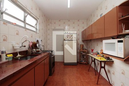 Apartamento à venda com 130m², 3 quartos e 2 vagasCozinha