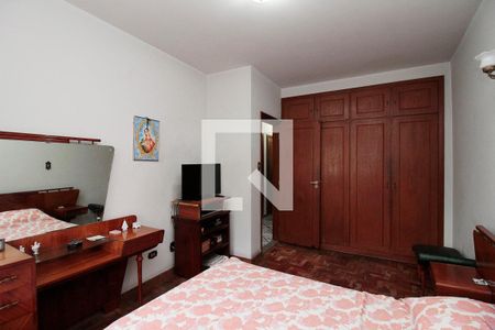 Apartamento à venda com 130m², 3 quartos e 2 vagasQuarto 2